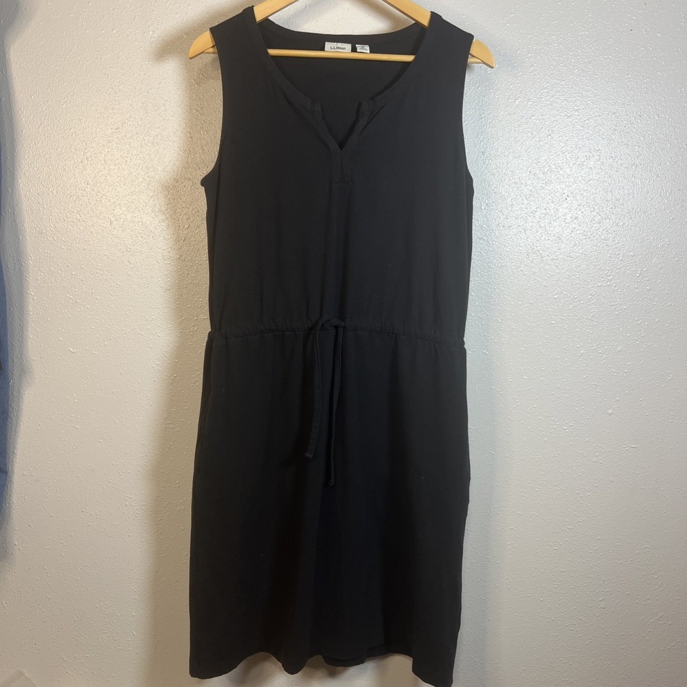 L.L. Bean Sleeveless Midi Dress Medium BlackCasual Comfort V-Neck Side Pockets